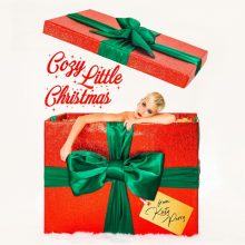 Katy Perry lanseaza videoclipului piesei „Cozy Little Christmas”