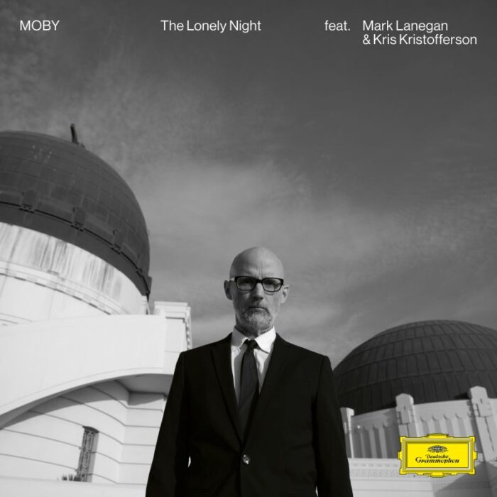 Moby a anuntat lansarea noului album “Reprise” si a lansat melodia “The Lonely Night”
