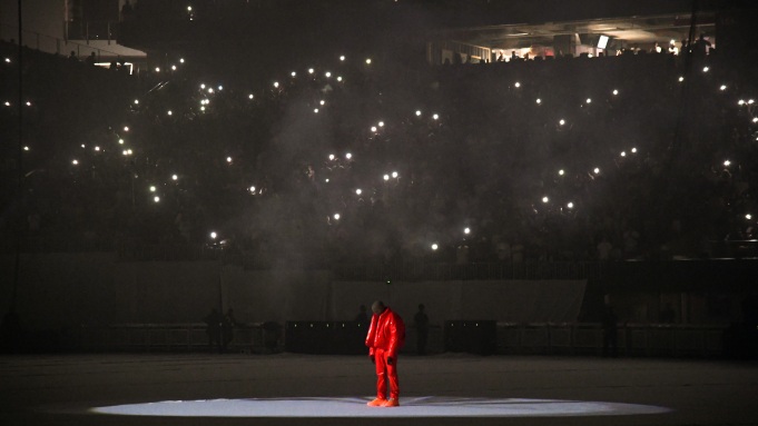 Kanye West a lansat varianta deluxe a albumului “Donda”