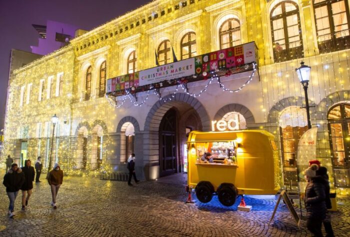 Comunicat de presă - A început Urban Christmas Market, târgul creativilor din București de la ARCUB