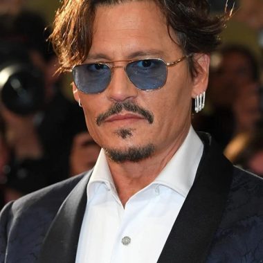 Inainte de showul de la Bucuresti, Johnny Depp - un moment emotionant in timpul ovatiei de sapte minute de la Cannes